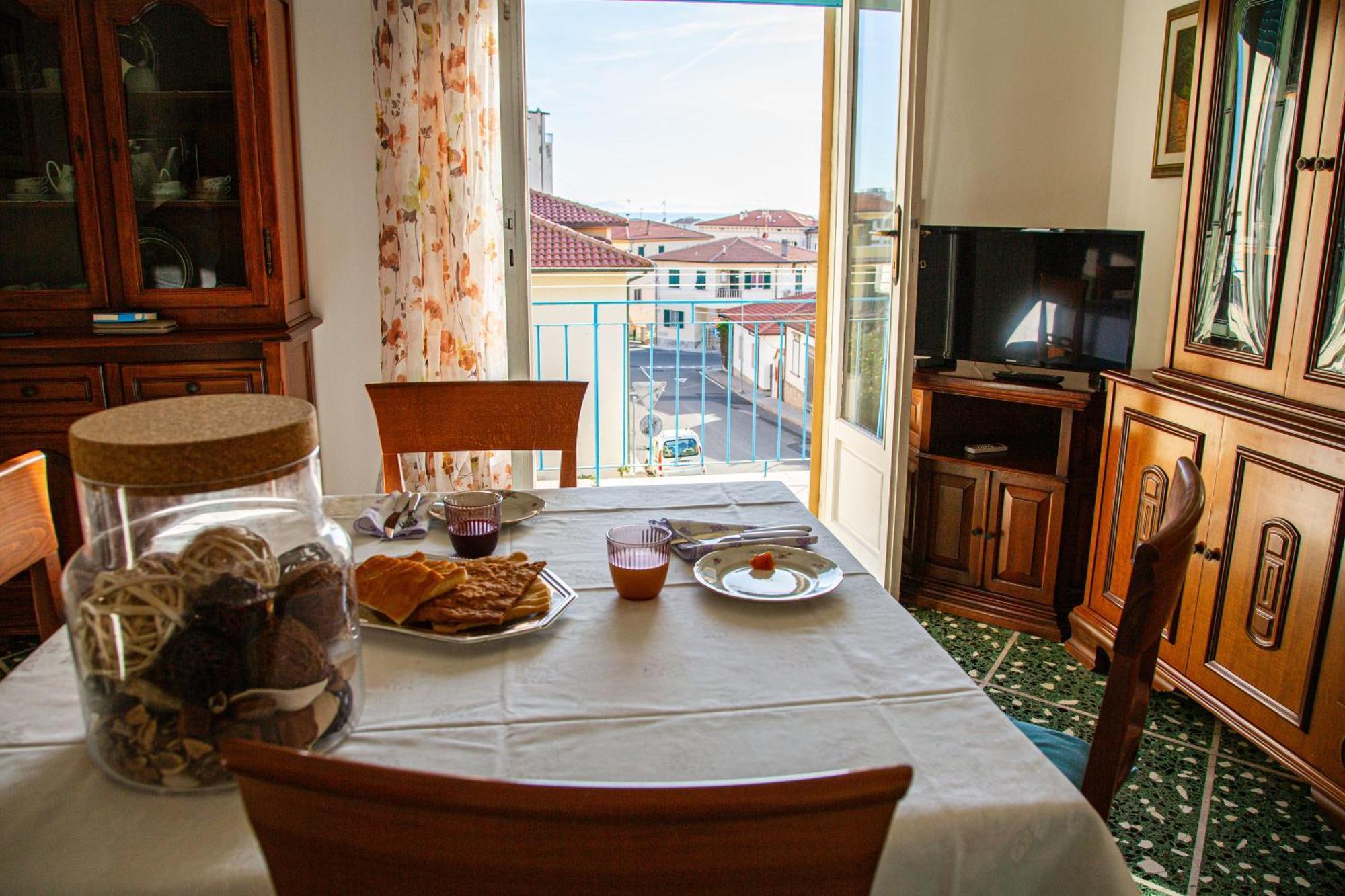Appartamento Il Limone Zona Centrale Vista Mare San Vincenzo Bagian luar foto